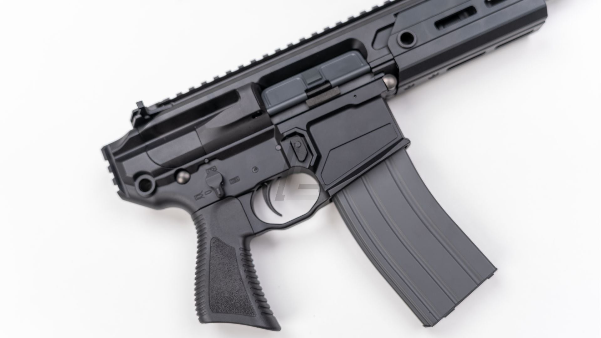 SALVO PRECISION - MCX RATTLER MWS .300BLK 5.5 INCH (BK)