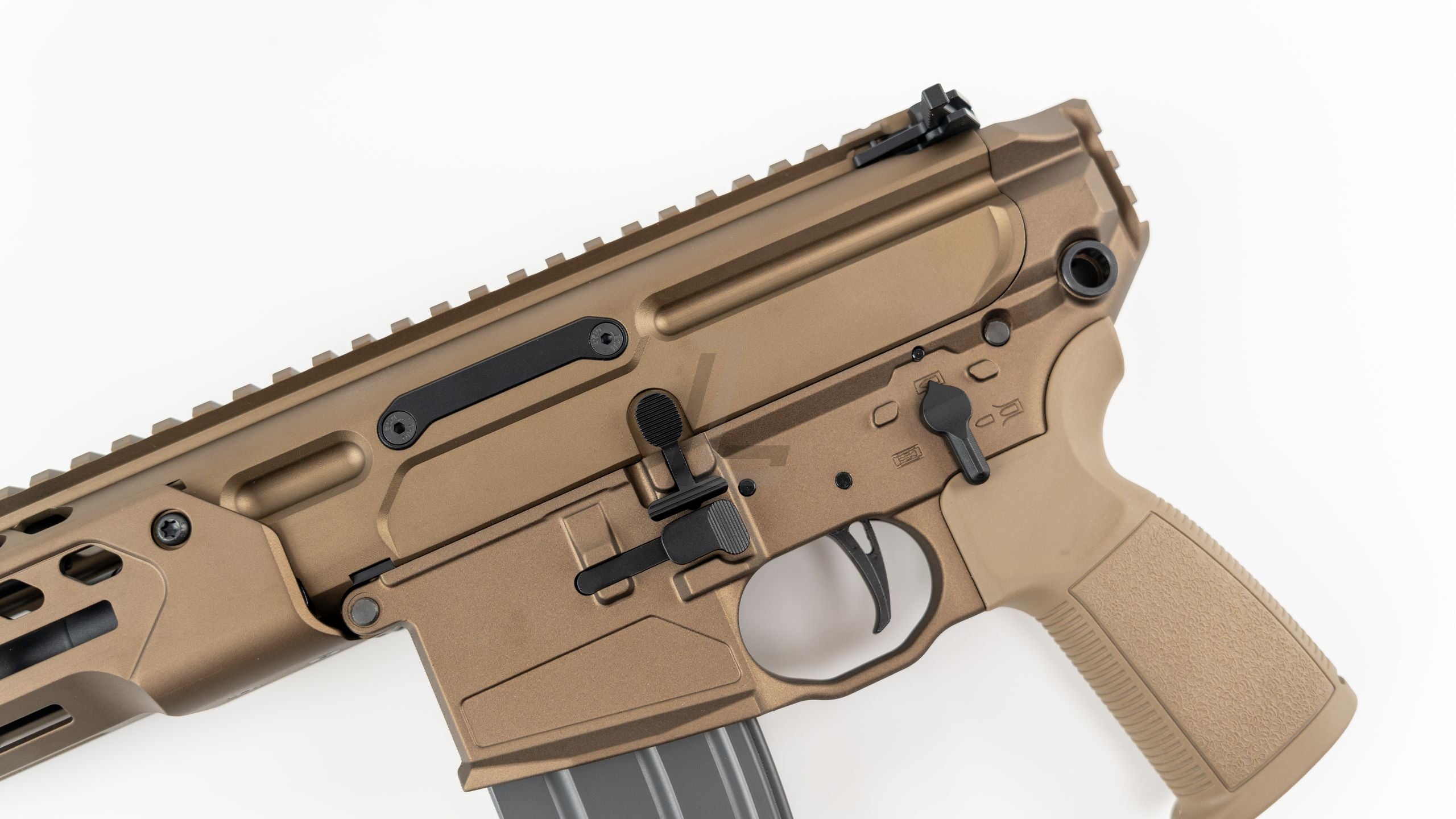 SALVO PRECISION - MCX MWS SPEAR LT 5.56 11.5INCH (DE) V2