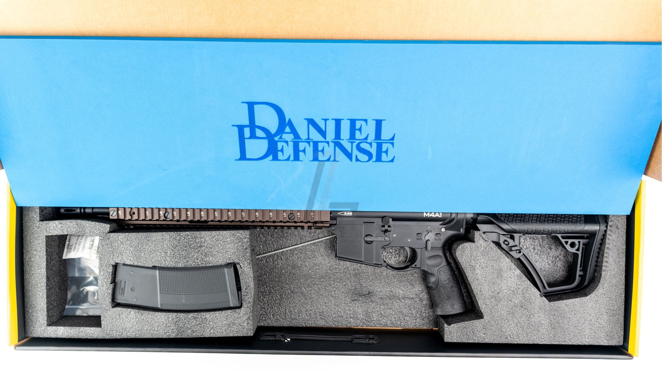 DOUBLE EAGLE - DANIEL DEFENSE M4A1 RIS II MWS GBB