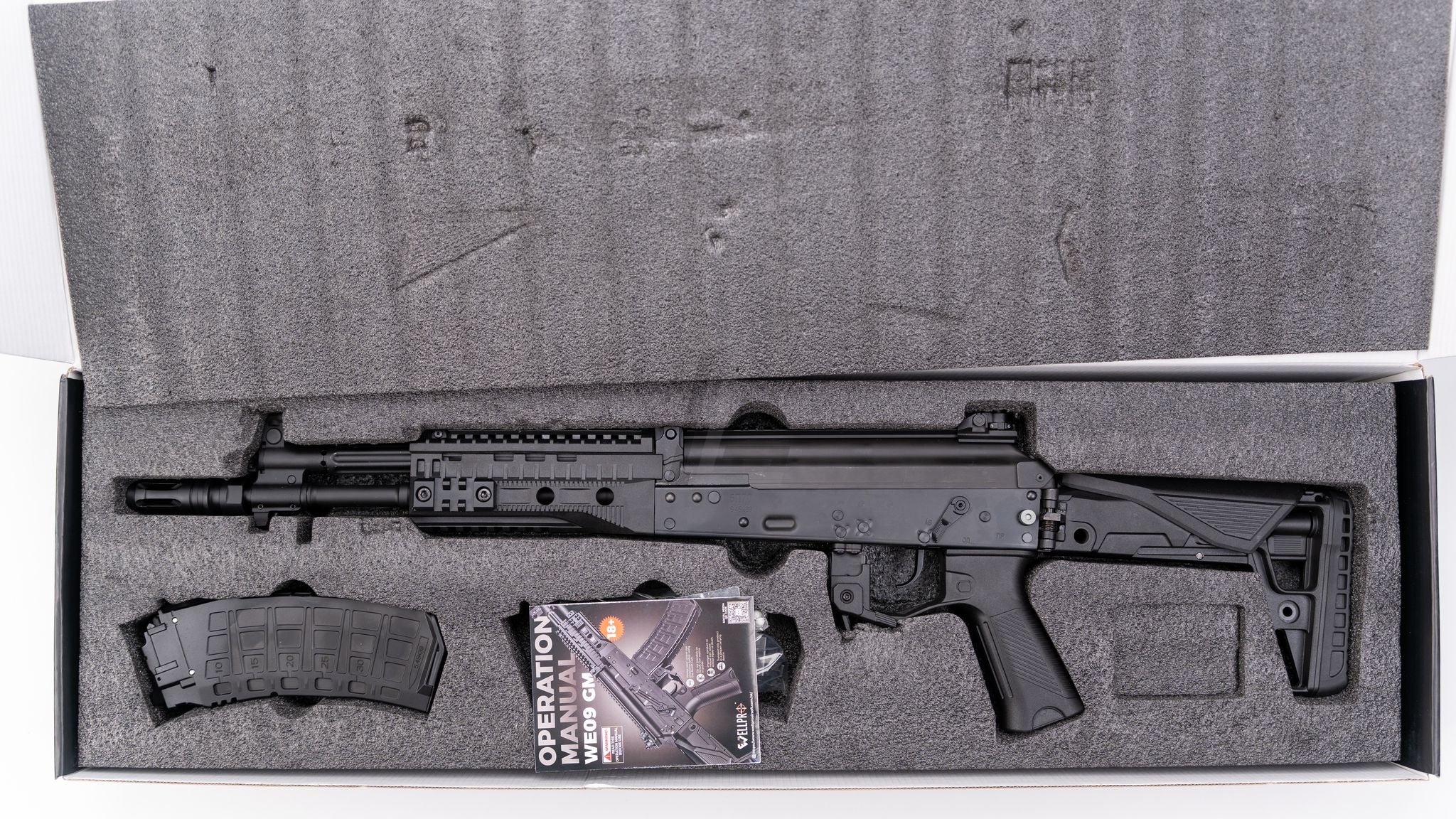 WELL PRO - AK-12 GBB ASSAULT RIFLE