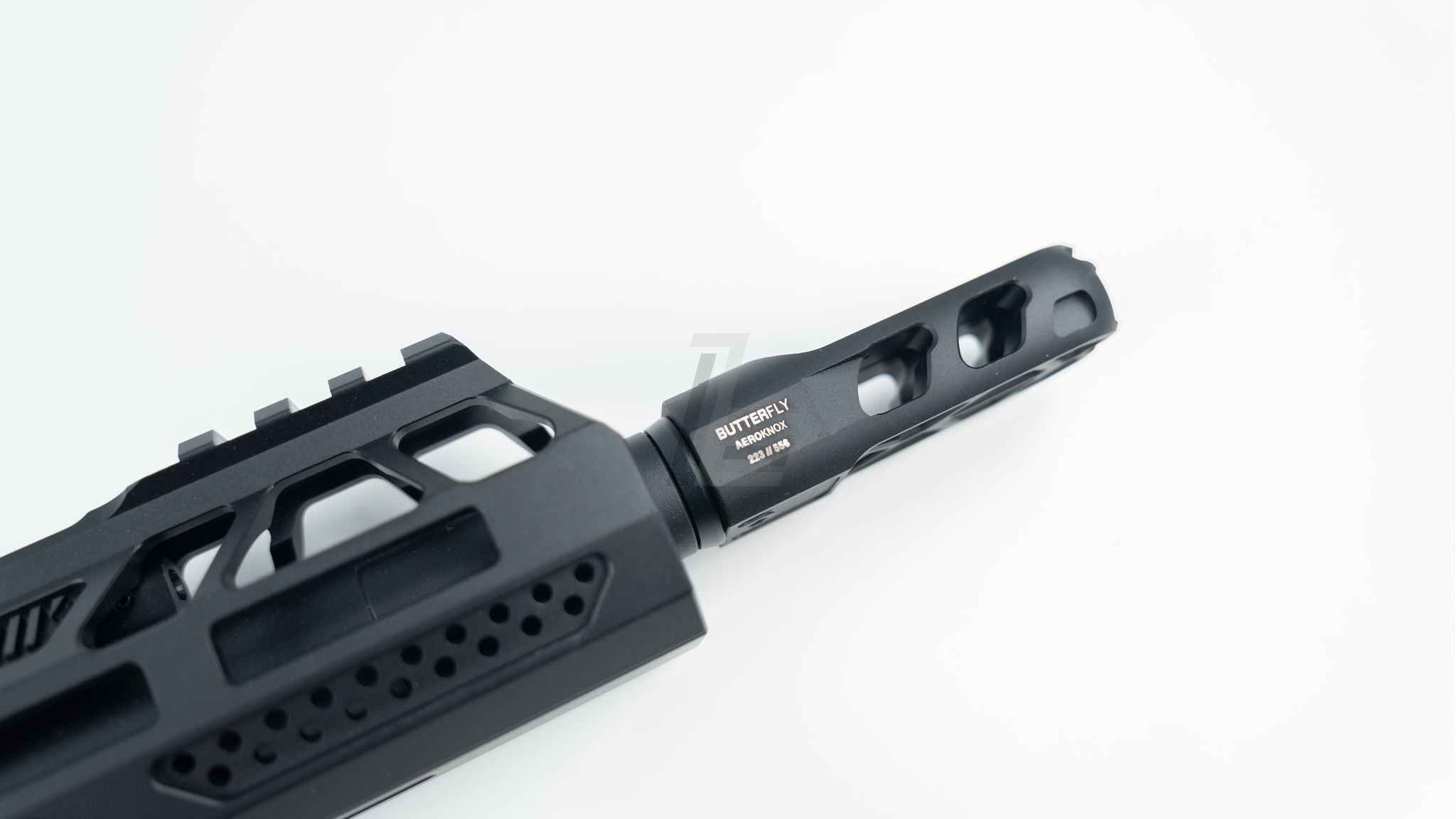 DOUBLE EAGLE - AEROKNOX LICENSED AX15 MWS GBB 10.5 RIFLE (BK)