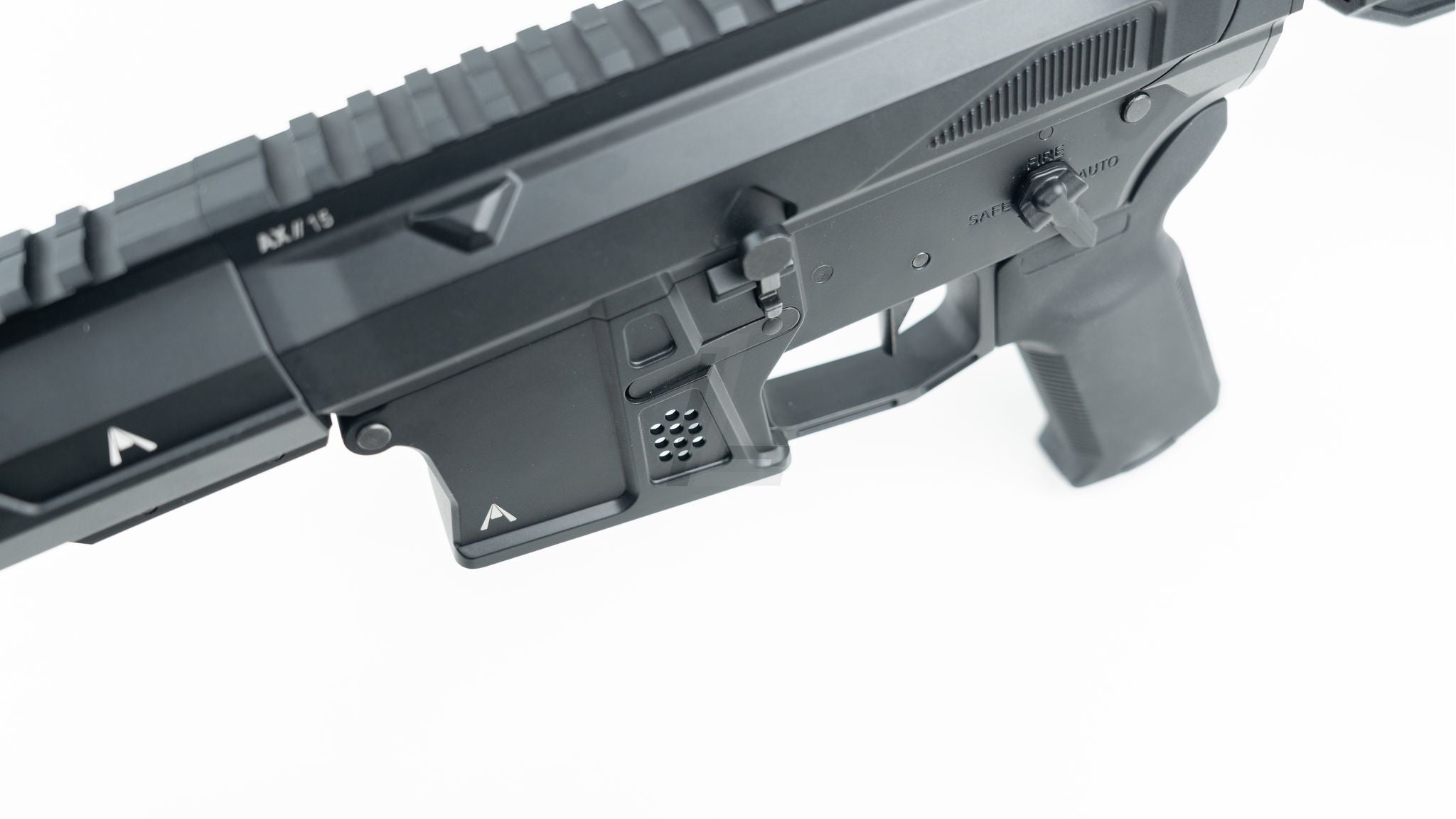 DOUBLE EAGLE - AEROKNOX LICENSED AX15 MWS GBB 10.5 RIFLE (BK)