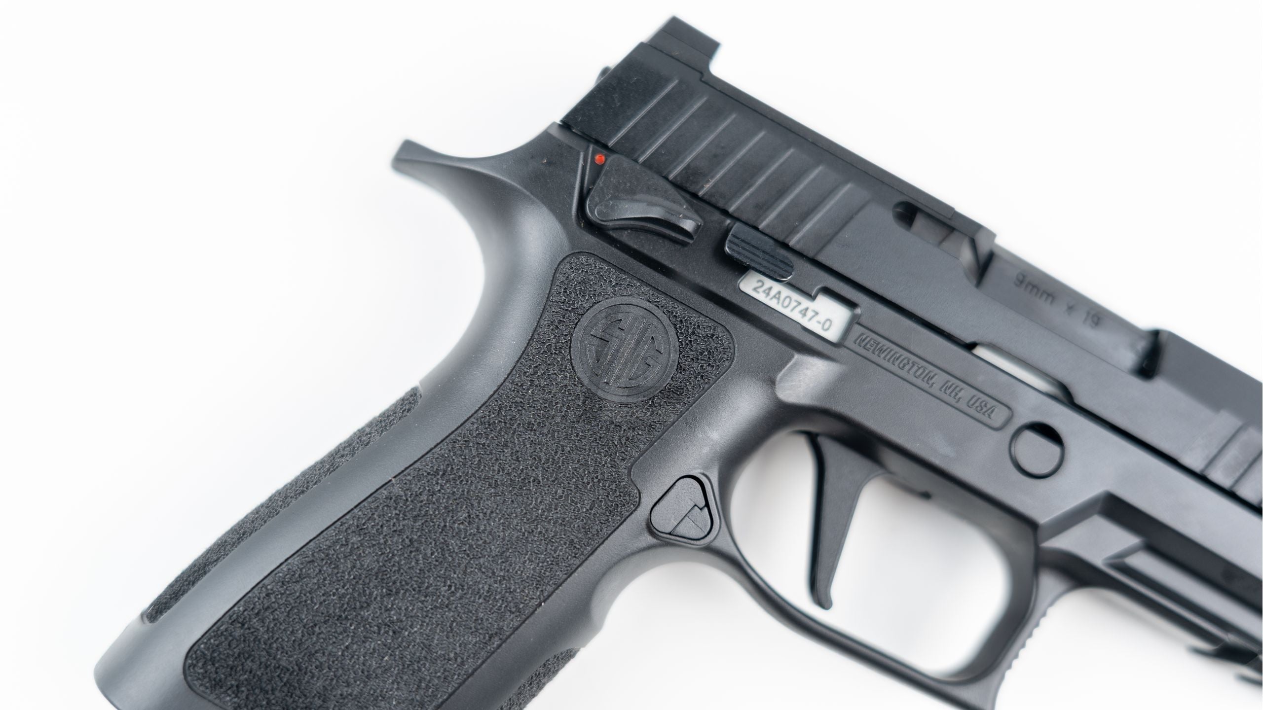 VFC - SIG SAUER P320 XCARRY GREEN GAS AIRSOFT PISTOL - BLACK BY SIG AIR