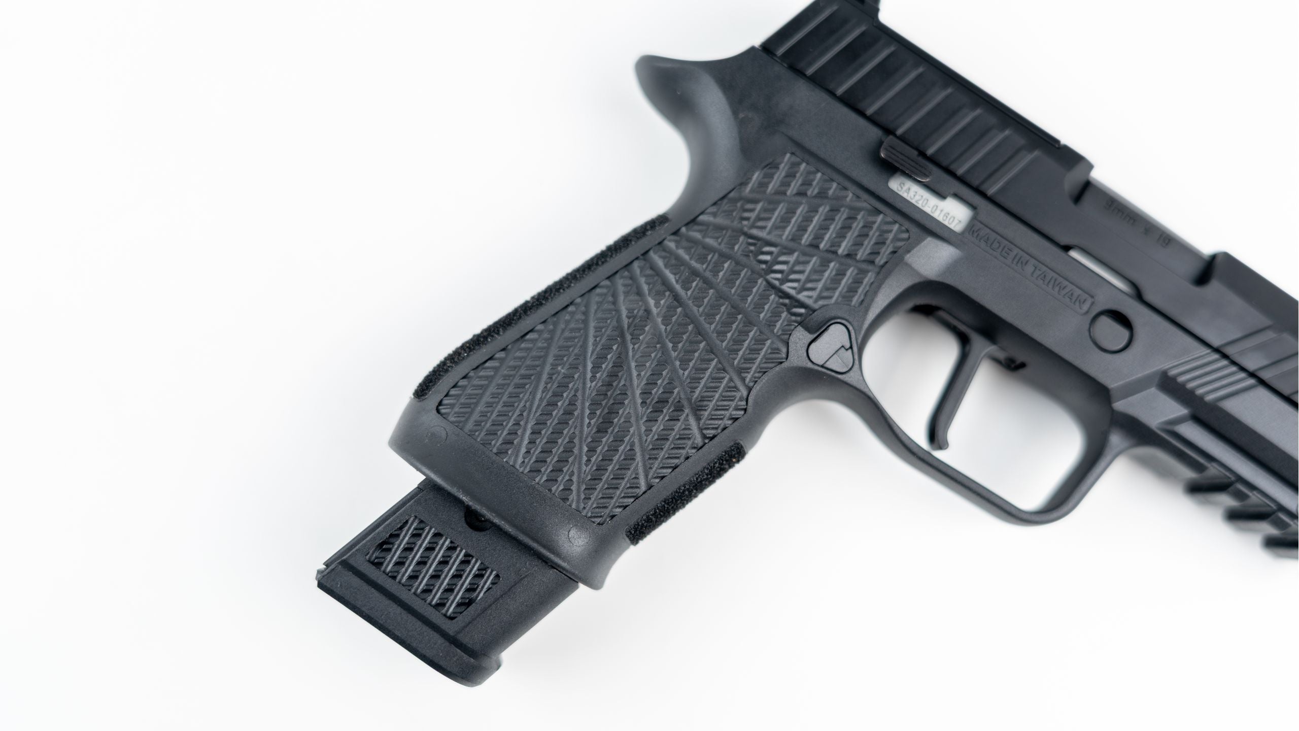 VFC - STARK ARMS SA320T AIRSOFT GBB PISTOL