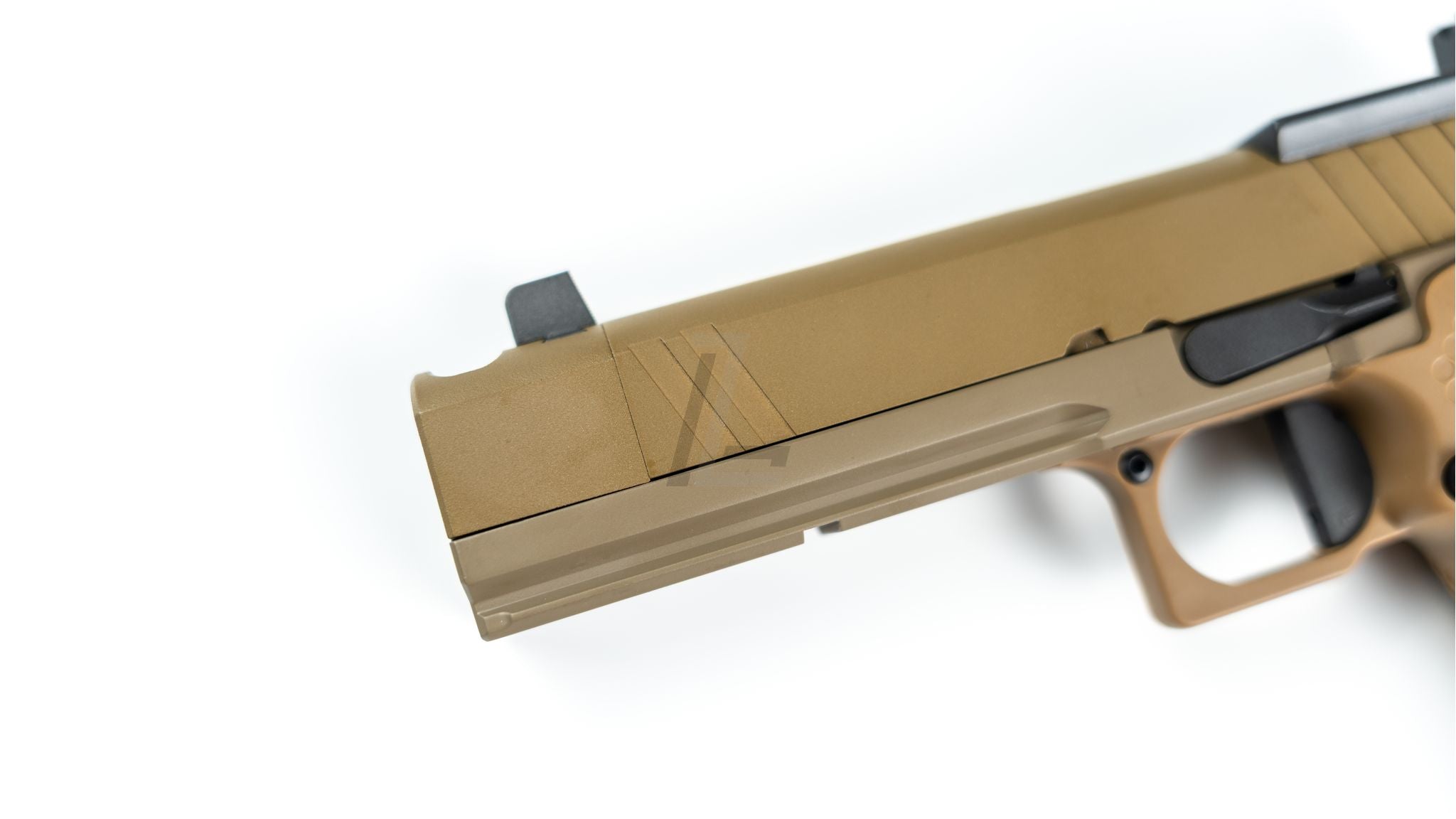 RWA - NIGHTHAWK CUSTOM SAND HAWK GBB PISTOL