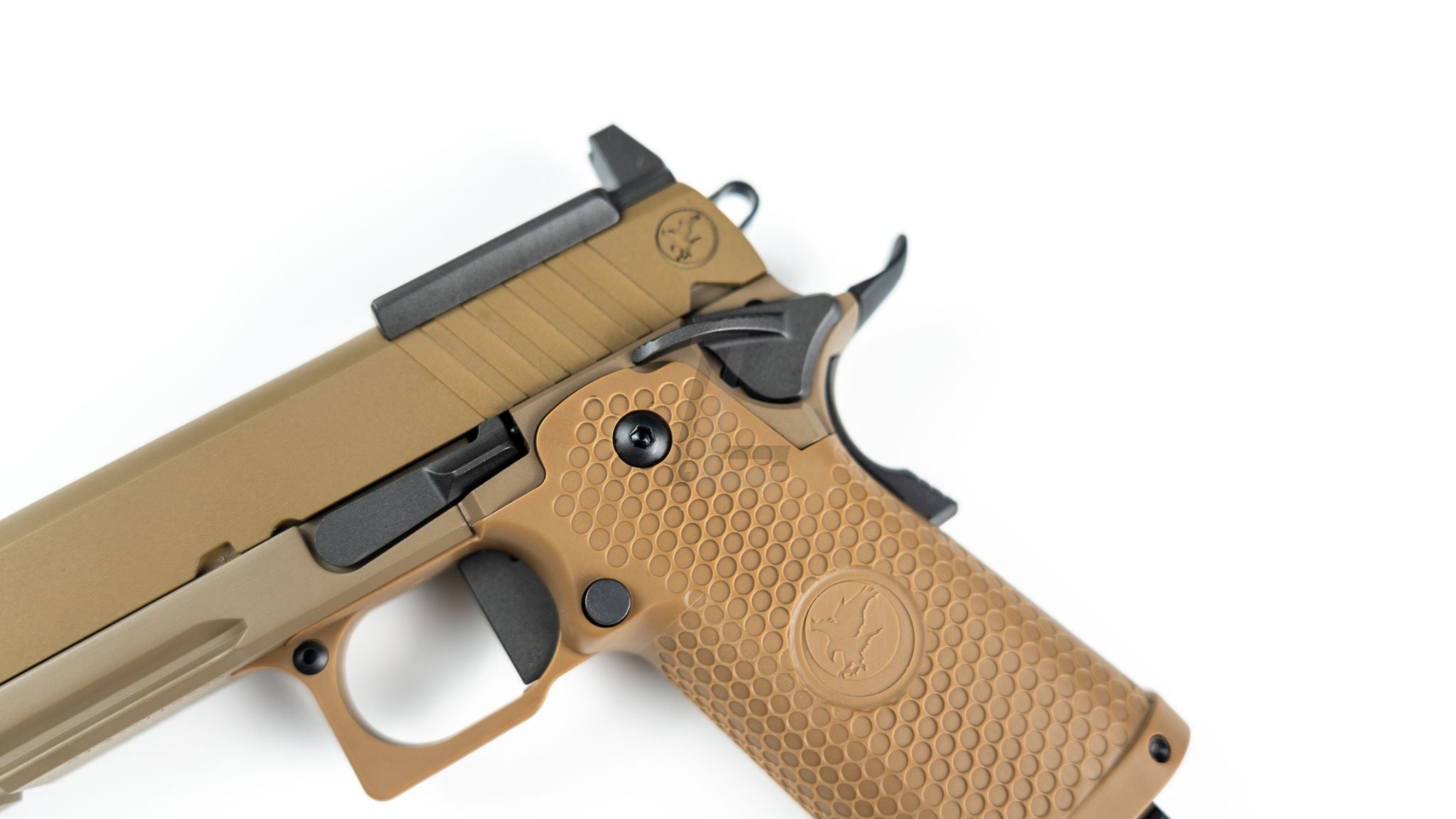 RWA - NIGHTHAWK CUSTOM SAND HAWK GBB PISTOL