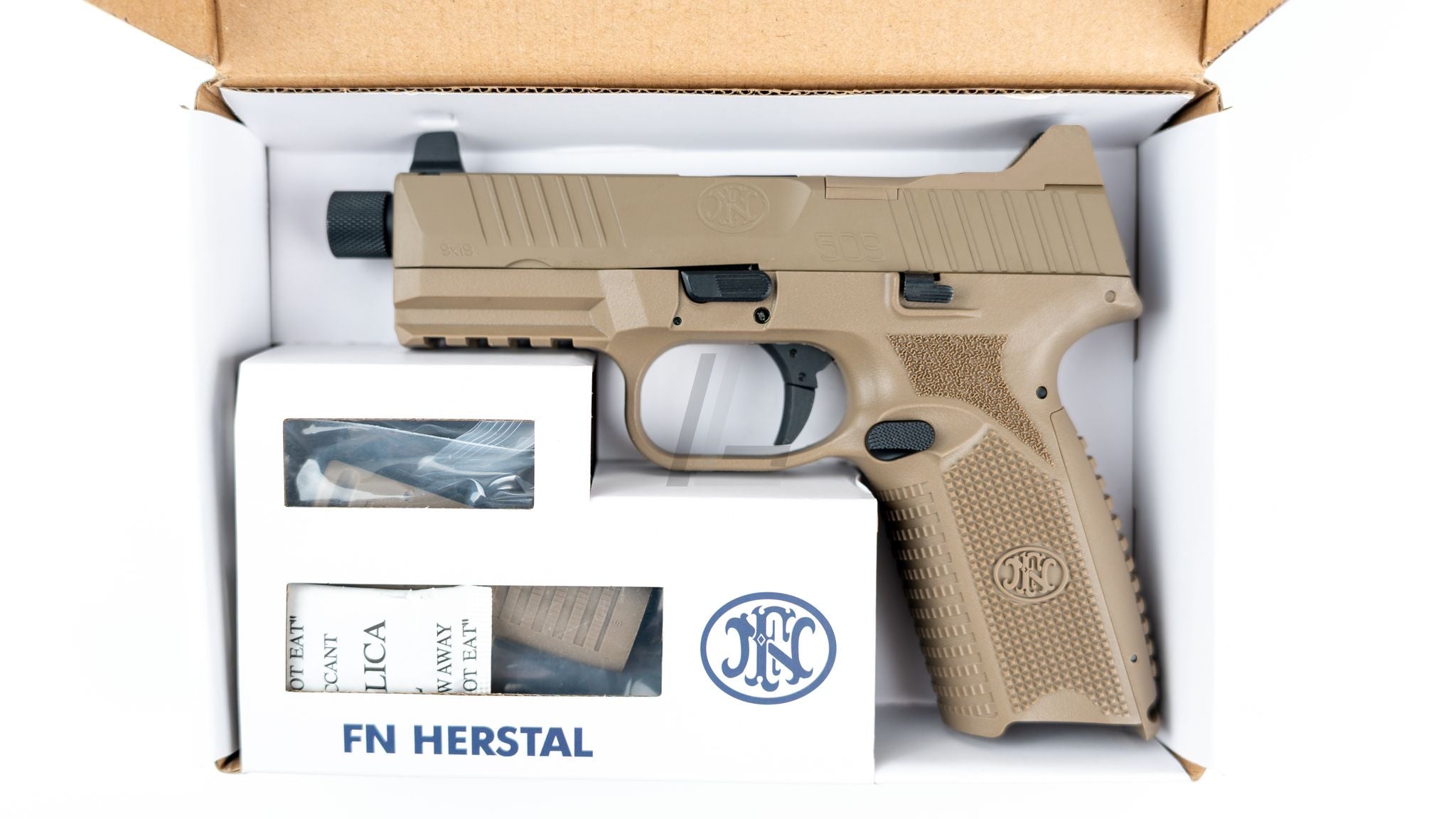 DOUBLE EAGLE - EMG FN HERSTAL LICENSED FN 509 GAS AIRSOFT PISTOL (DARK EARTH)