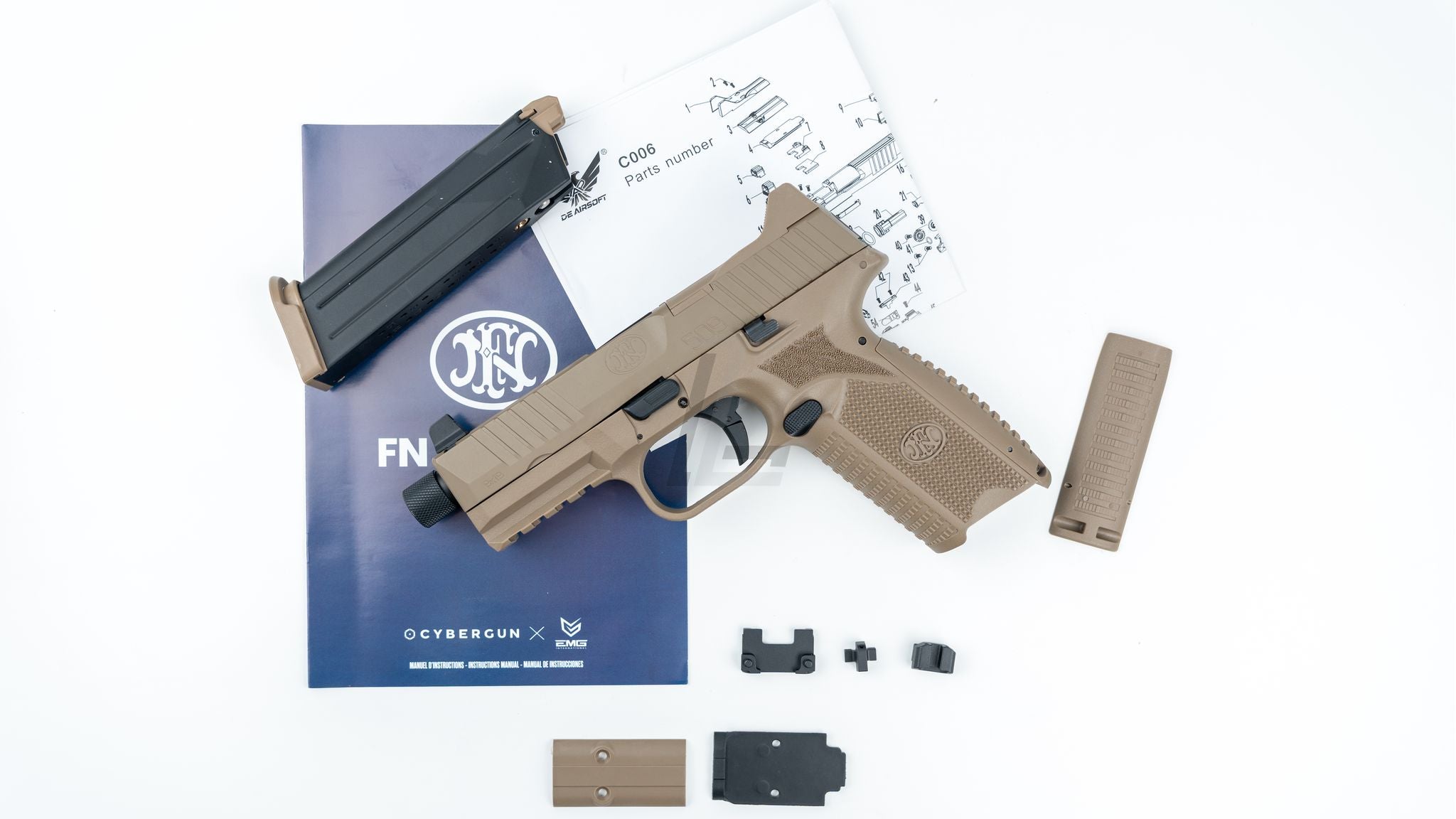 DOUBLE EAGLE - EMG FN HERSTAL LICENSED FN 509 GAS AIRSOFT PISTOL (DARK EARTH)