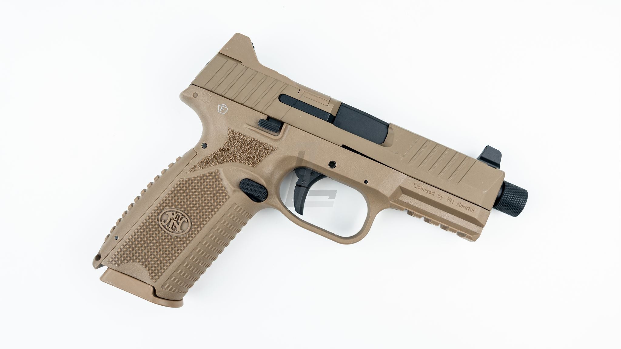 DOUBLE EAGLE - EMG FN HERSTAL LICENSED FN 509 GAS AIRSOFT PISTOL (DARK EARTH)