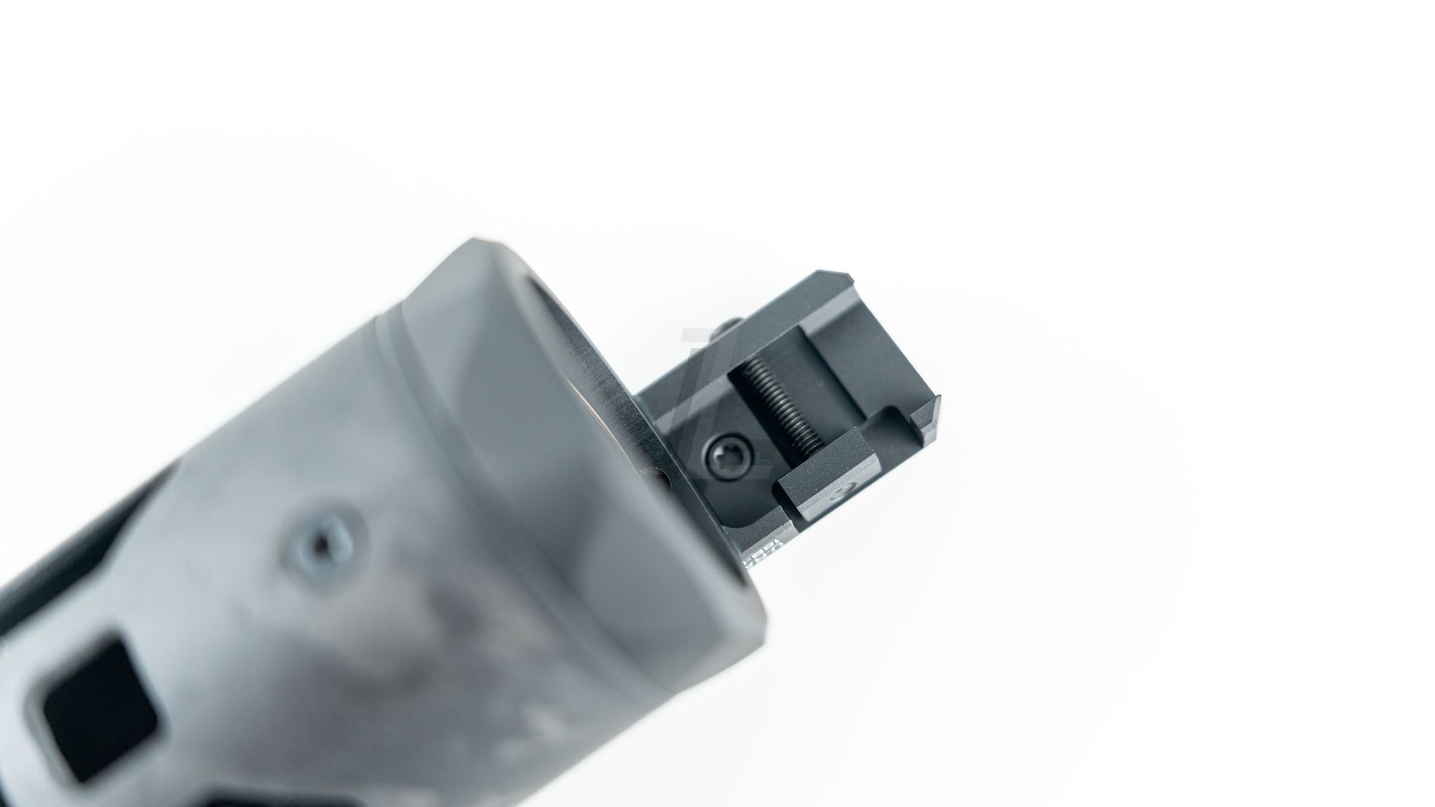 GCTAC - MODTAC U-RAC XL SUPPRESSOR SHIELD 5 INCH (PICATINNY)