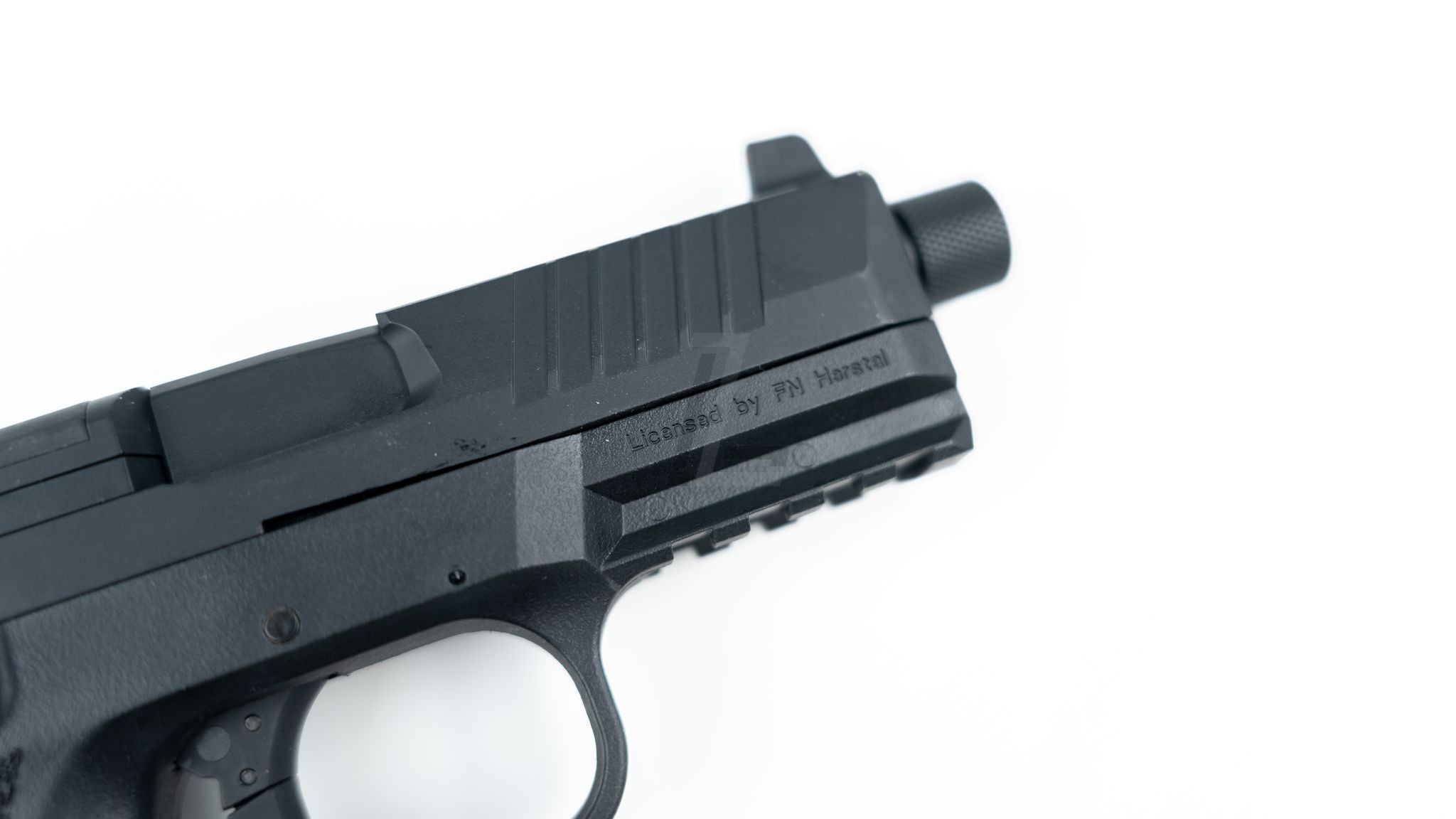 DOUBLE EAGLE - EMG FN HERSTAL LICENSED FN 509 GAS AIRSOFT PISTOL (BLACK)