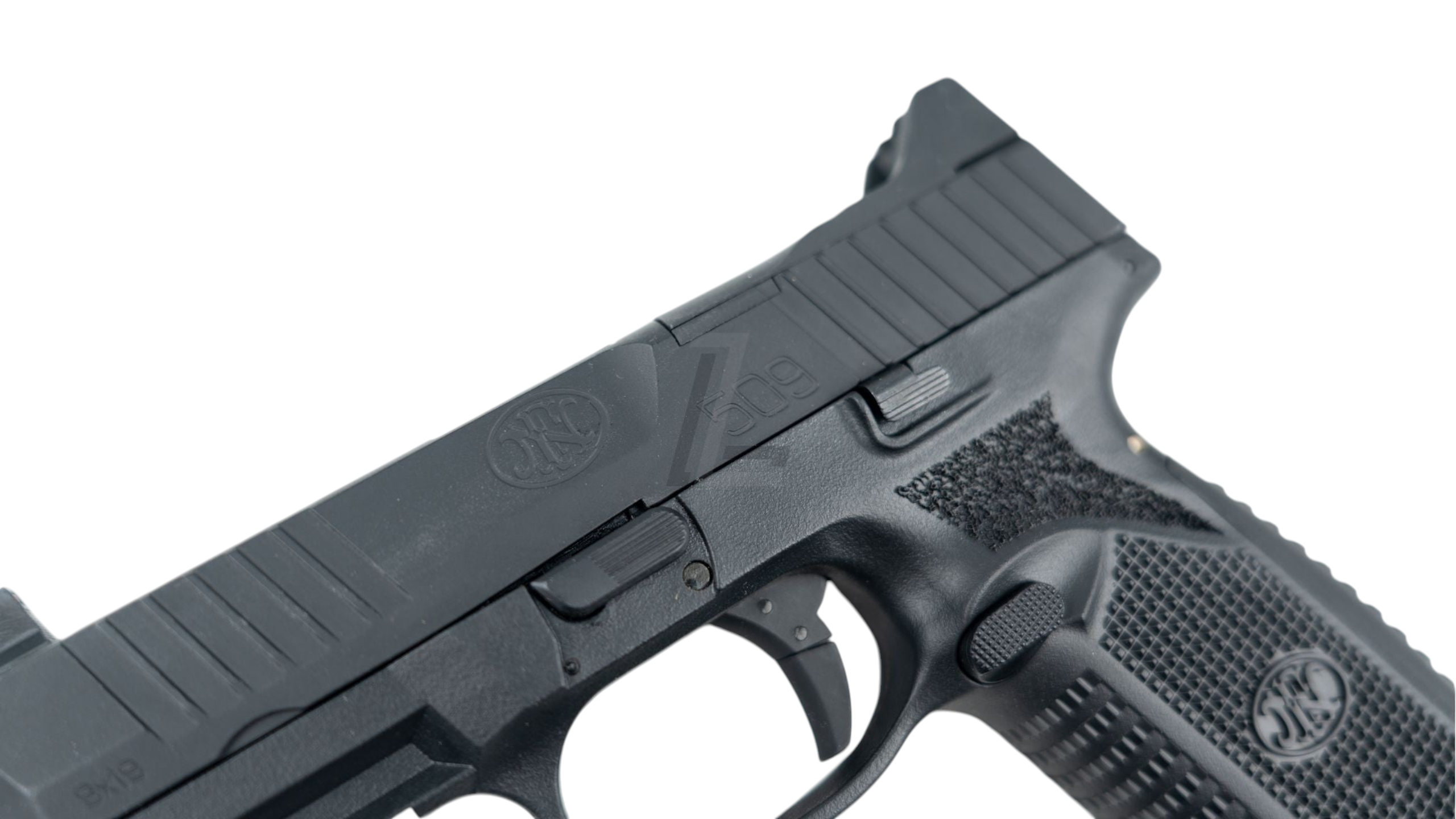 DOUBLE EAGLE - EMG FN HERSTAL LICENSED FN 509 GAS AIRSOFT PISTOL (BLACK)