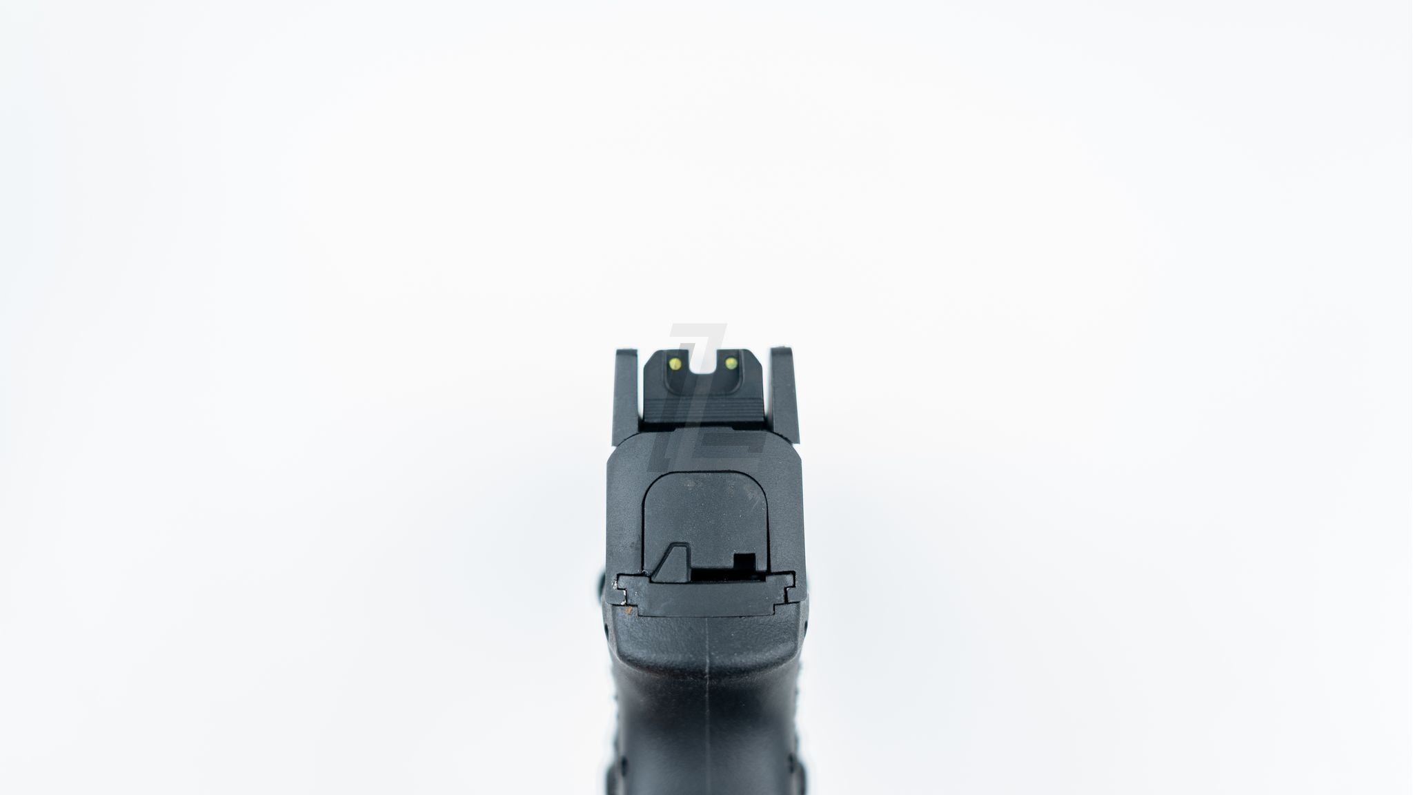 DOUBLE EAGLE - EMG FN HERSTAL LICENSED FN 509 GAS AIRSOFT PISTOL (BLACK)