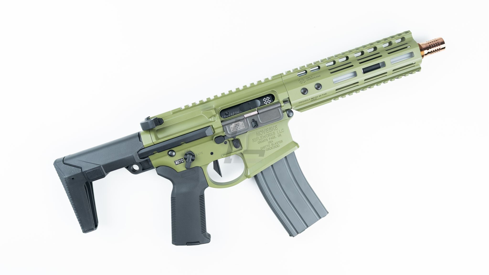 DOUBLE EAGLE - NOVESKE GHETTO BLASTER NHR-7" MWS GBB RIFLE (BAZOOKA GREEN)