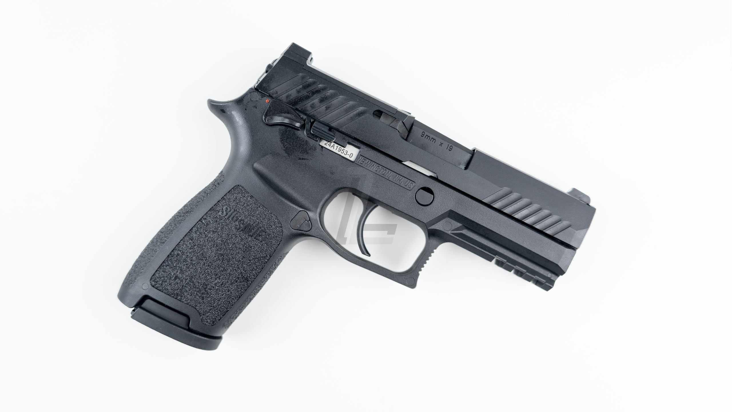 VFC - SIG SAUER M18 P320 GREEN GAS AIRSOFT PISTOL - BLACK BY SIG AIR