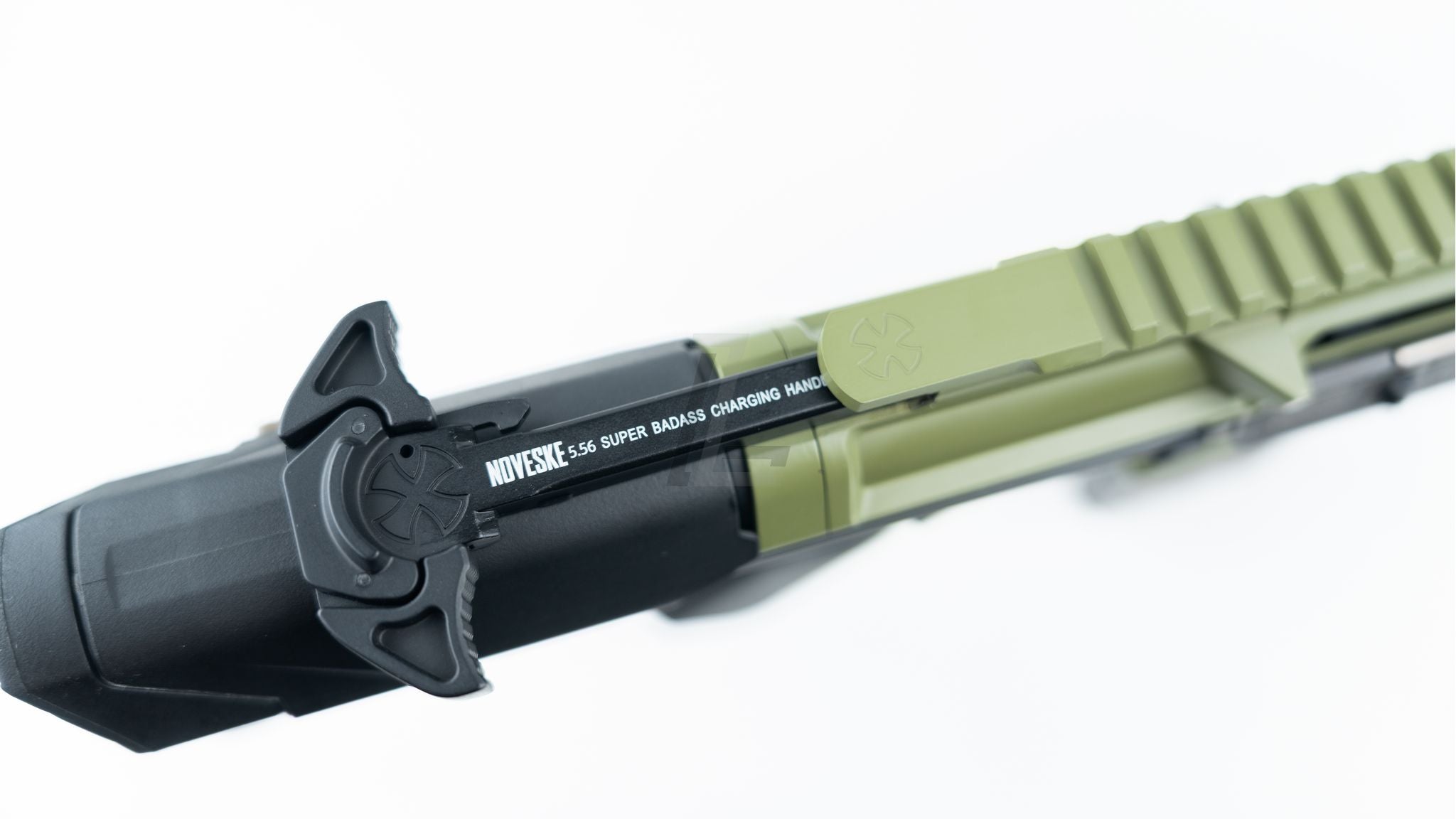 DOUBLE EAGLE - NOVESKE GHETTO BLASTER NHR-7" MWS GBB RIFLE (BAZOOKA GREEN)