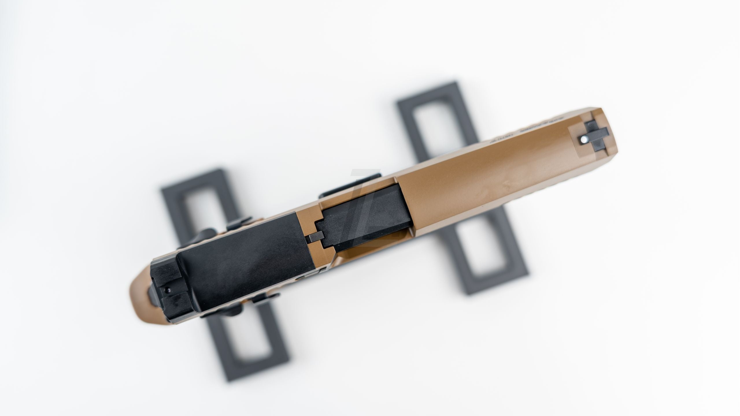 VFC - SIG SAUER M17 P320 GREEN GAS GBB AIRSOFT PISTOL - TAN BY SIG AIR