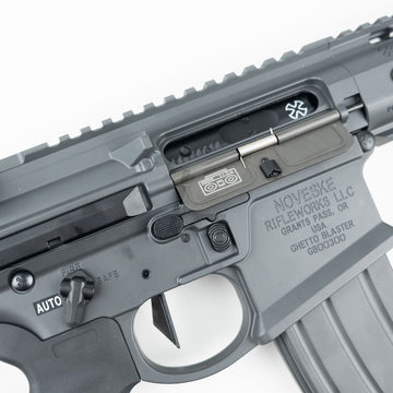 DOUBLE EAGLE - NOVESKE GHETTO BLASTER NHR-7" MWS GBB RIFLE (GREY)
