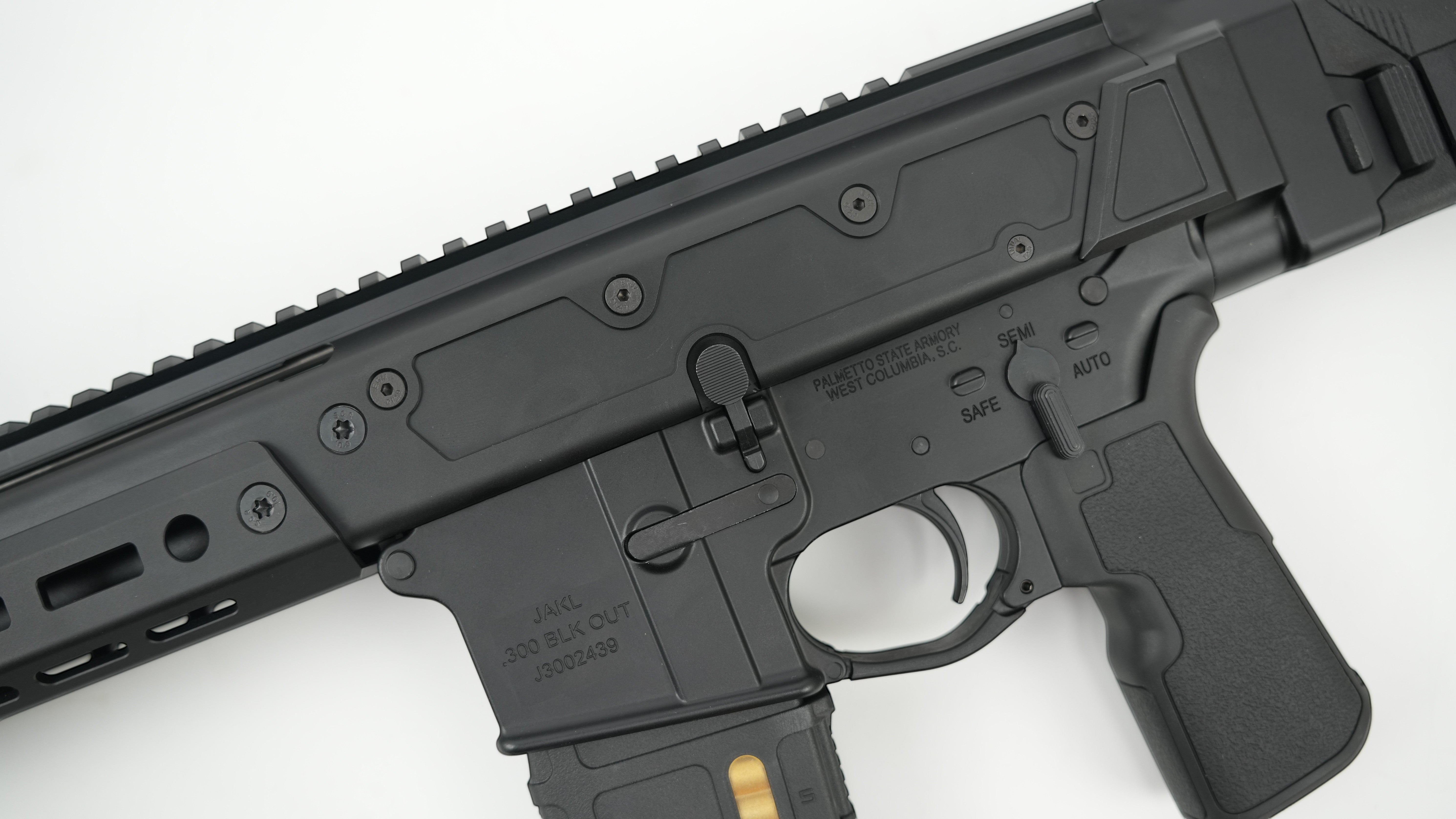 DOUBLE EAGLE - DWS LUPUS 8.5 GBB AIRSOFT (BK)